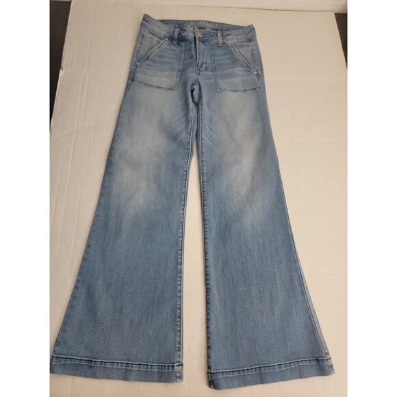 American Eagle A-Line Flare Jeans Women’s Sz 8 Wide Leg 70's High Rise Stretch - Picture 2 of 8